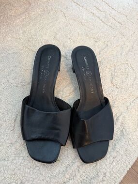 Chinese Laundry Black Leather Slide Mules